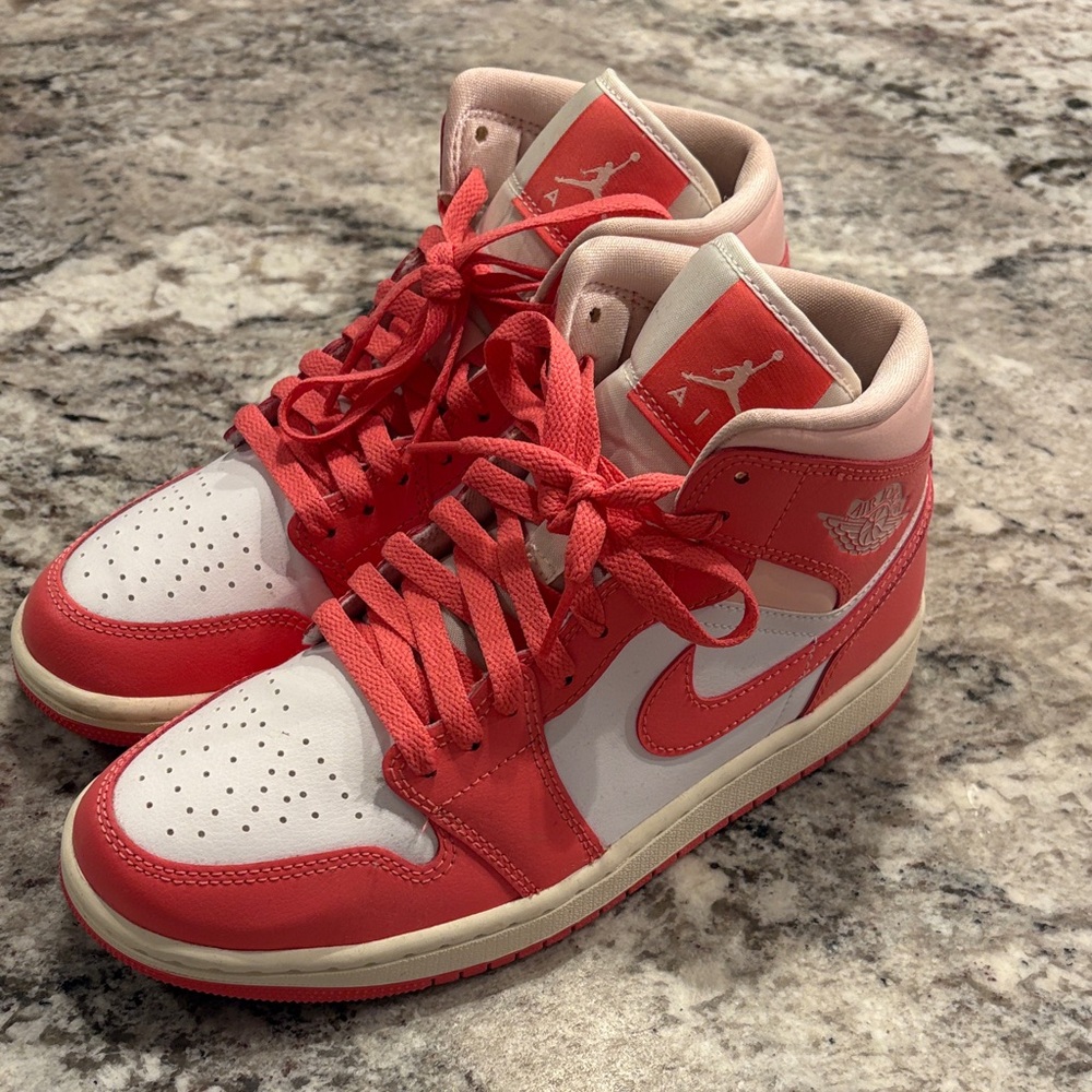 Pink Jordan 1’s